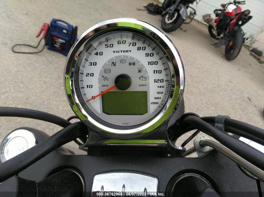 2012 VICTORY MOTORCYCLES VEGAS 8-BALL - 5VPGA36NXC3005758