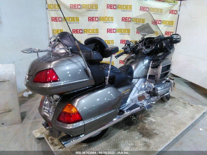 2004 HONDA GL1800 1HFSC470X4A302415