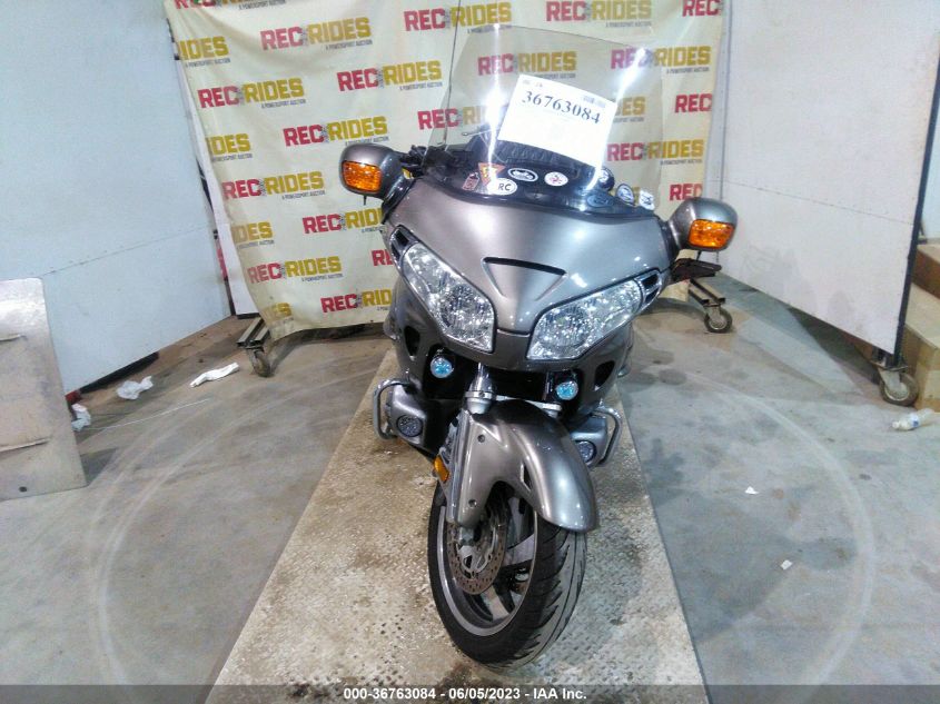 2004 HONDA GL1800 1HFSC470X4A302415