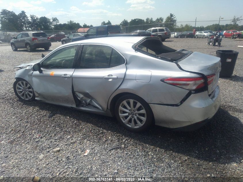 2018 TOYOTA CAMRY LE/SE/XLE/L - JTNB11HK5J3017387