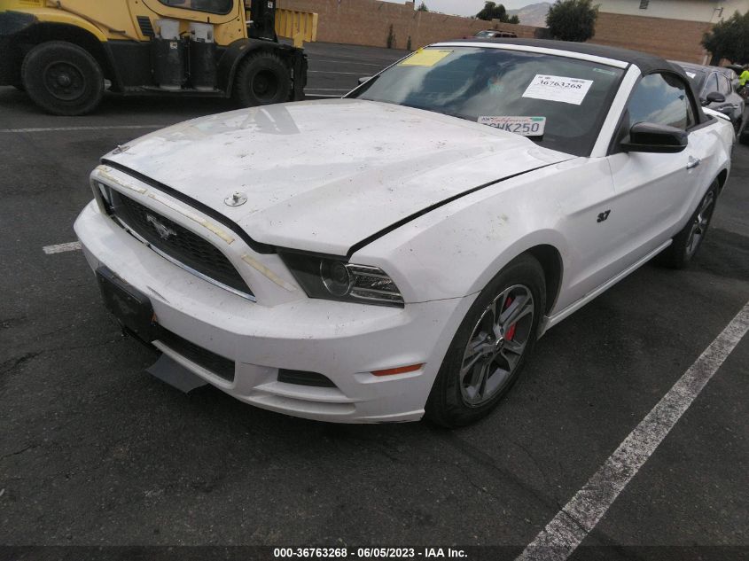 2014 FORD MUSTANG V6 - 1ZVBP8EM4E5242585