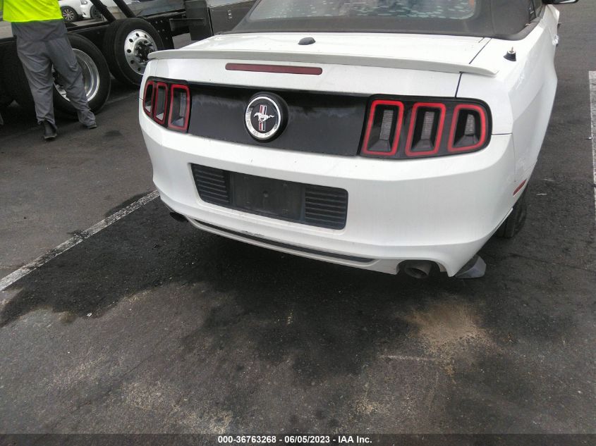 2014 FORD MUSTANG V6 - 1ZVBP8EM4E5242585