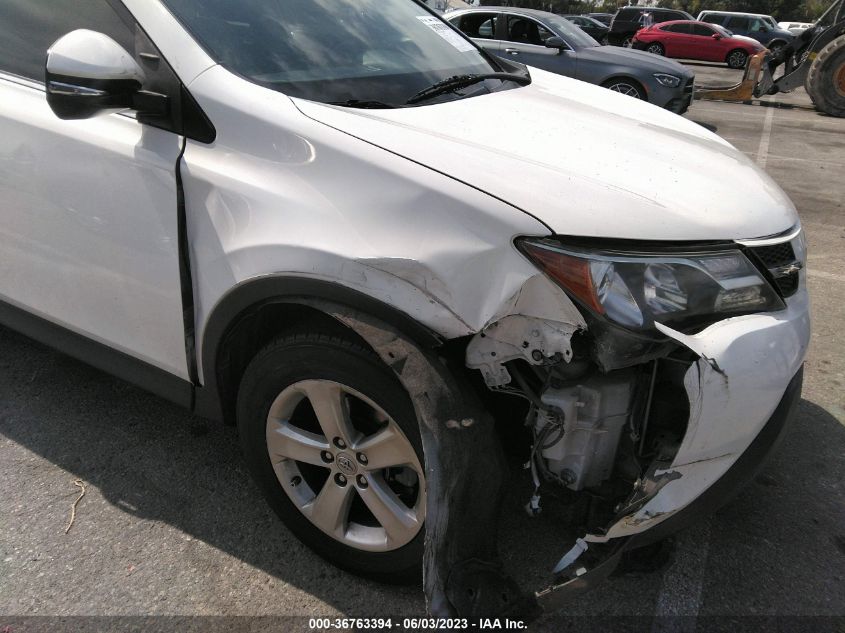 2014 TOYOTA RAV4 XLE - JTMWFREV4EJ000361