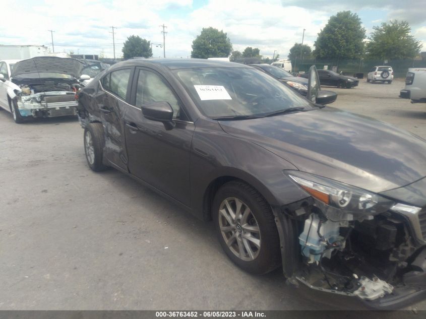 2018 MAZDA MAZDA3 4-DOOR SPORT 3MZBN1U70JM247618