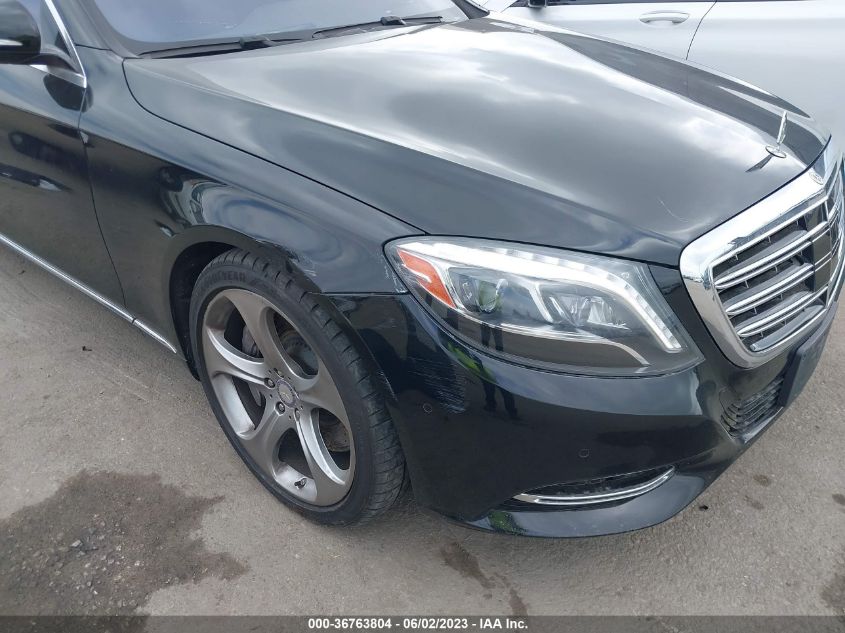 2016 MERCEDES-BENZ S-CLASS MAYBACH S 600 - WDDUX7GB4GA256505