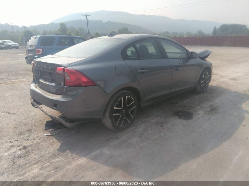 2017 VOLVO S60 DYNAMIC - YV140MTL4H2432468