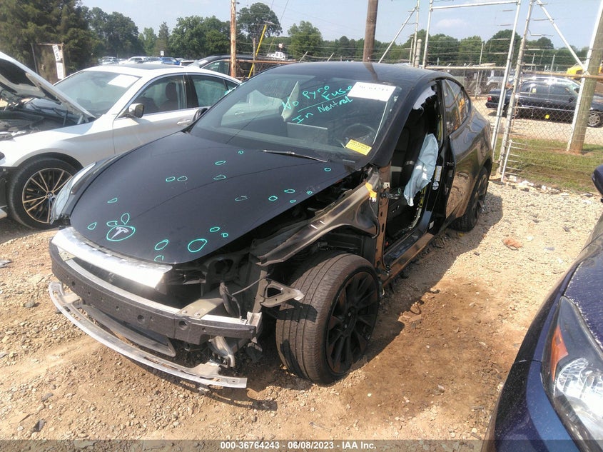VIN 7SAYGDEE9NF356047 2022 TESLA MODEL Y LONG RANGE