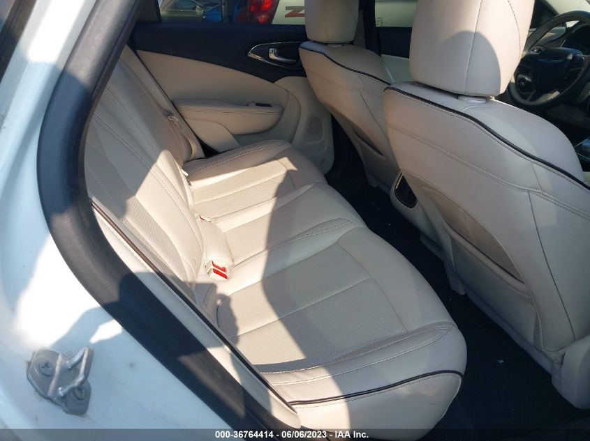 2015 CHRYSLER 200 C - 1C3CCCCG9FN633658