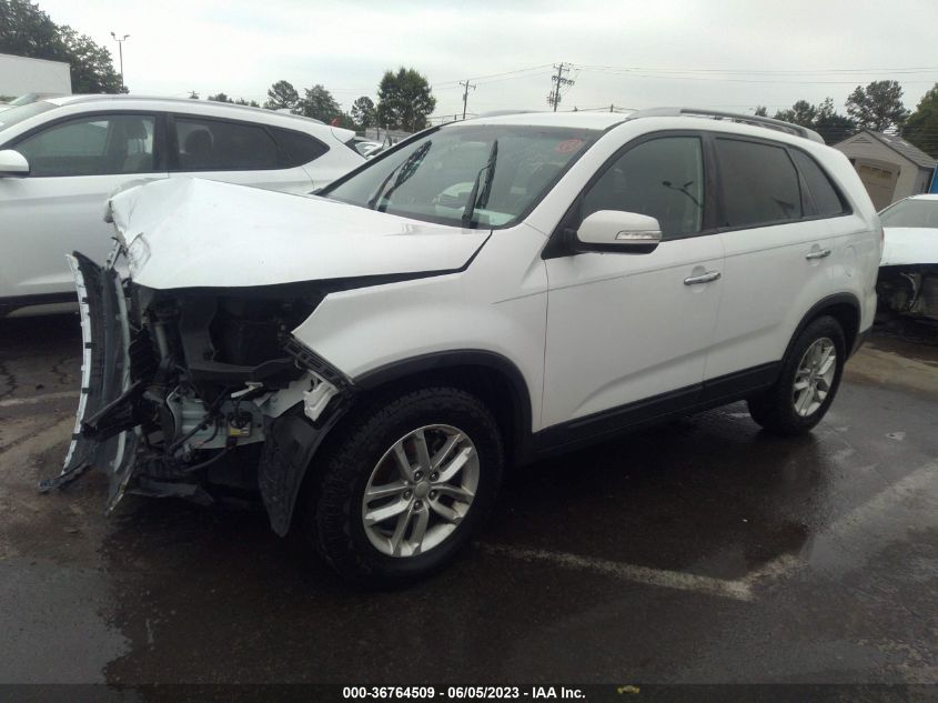 2015 KIA SORENTO LX - 5XYKT4A70FG645334