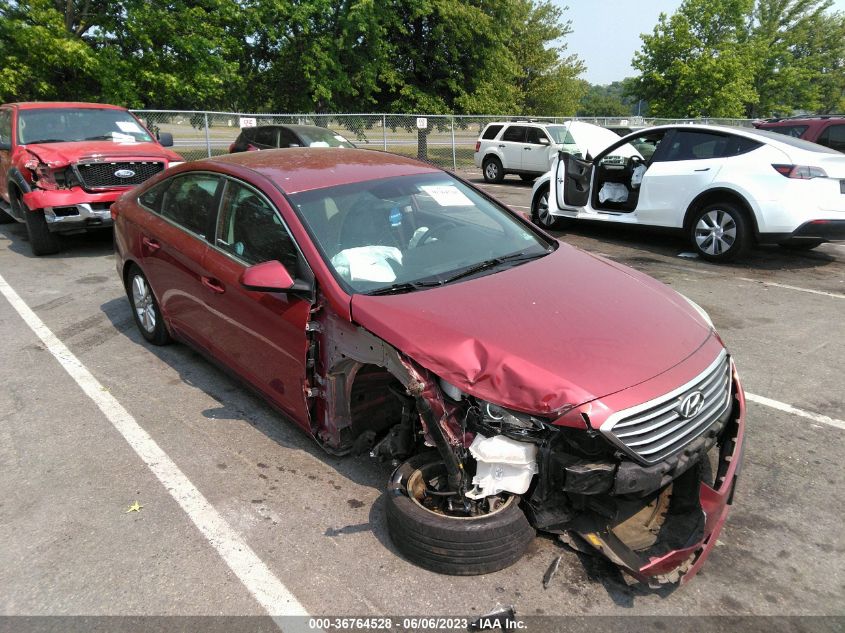 2016 HYUNDAI SONATA 2.4L SE - 5NPE24AF0GH274578