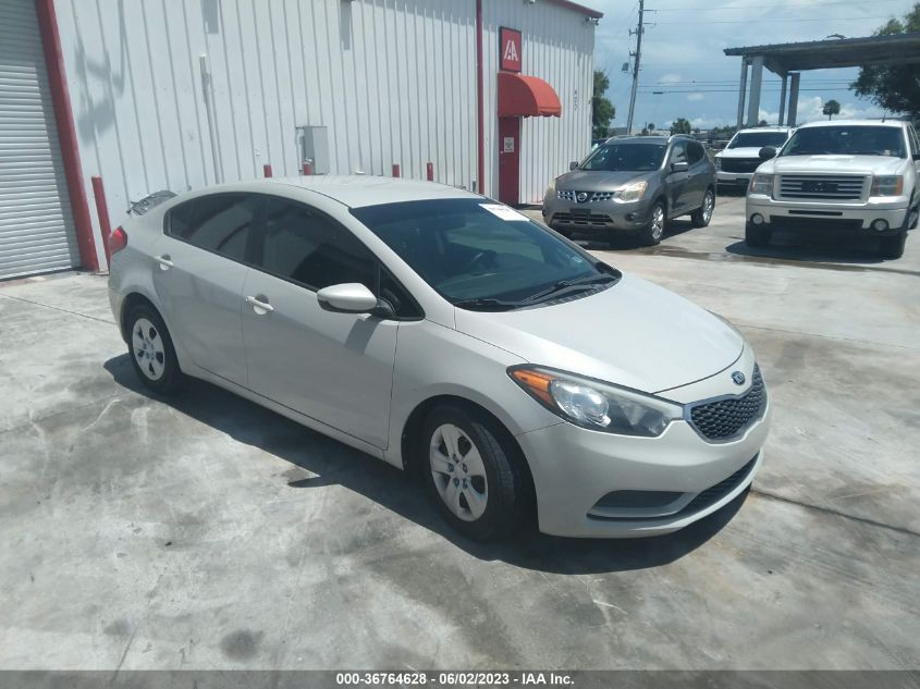 2015 KIA FORTE LX - KNAFK4A66F5379481