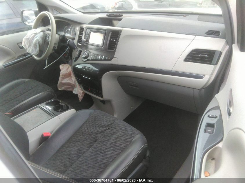 2013 TOYOTA SIENNA SE - 5TDXK3DC0DS382189
