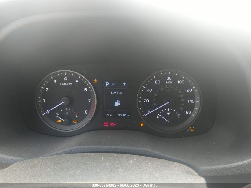 2017 HYUNDAI TUCSON LIMITED/SPORT AND ECO/SE - KM8J3CA26HU582764