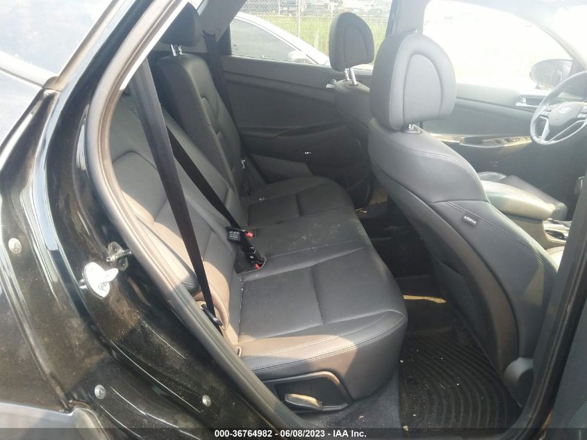 2017 HYUNDAI TUCSON LIMITED/SPORT AND ECO/SE - KM8J3CA26HU582764