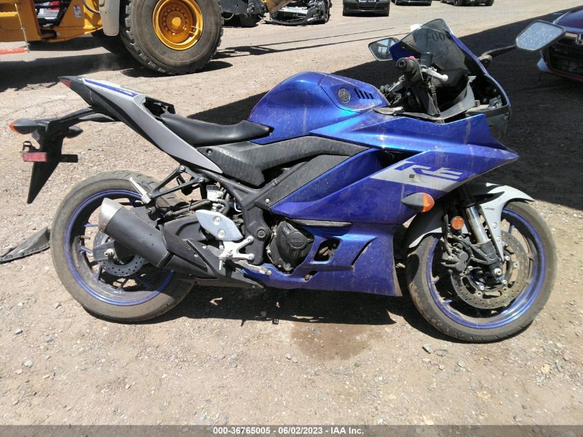 2021 YAMAHA YZFR3 A MH3RH18Y7MK006924