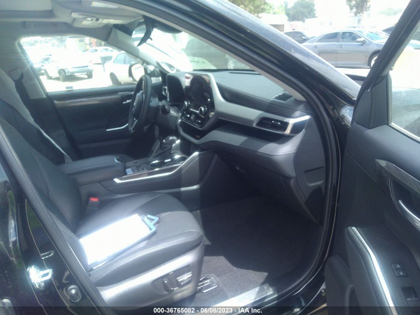 2023 TOYOTA HIGHLANDER PLATINUM - 5TDKDRAH4PS032396