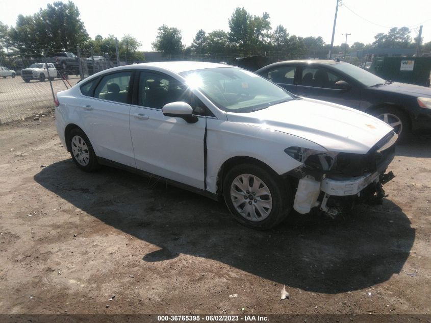 2020 FORD FUSION S - 3FA6P0G74LR122234