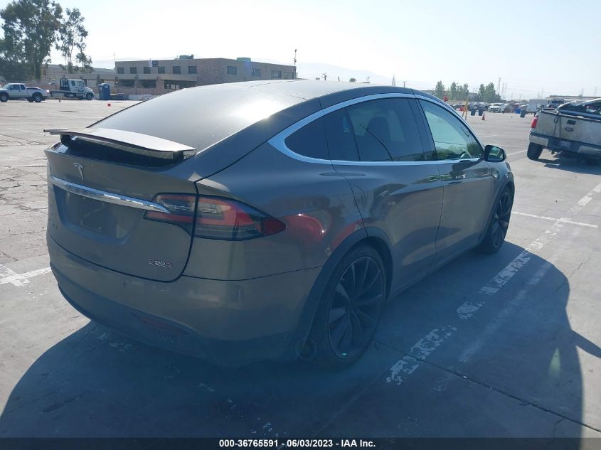 2016 TESLA MODEL X P90D/75D/P100D - 5YJXCBE40GF005420