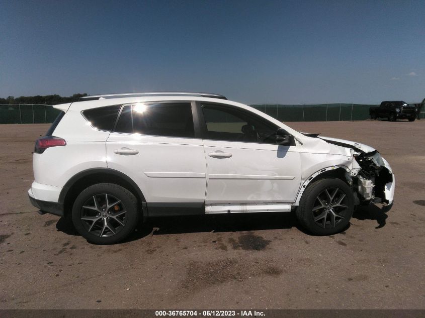 2016 TOYOTA RAV4 SE - JTMJFREV0GD186931
