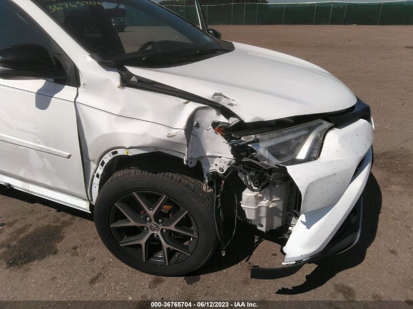 2016 TOYOTA RAV4 SE - JTMJFREV0GD186931