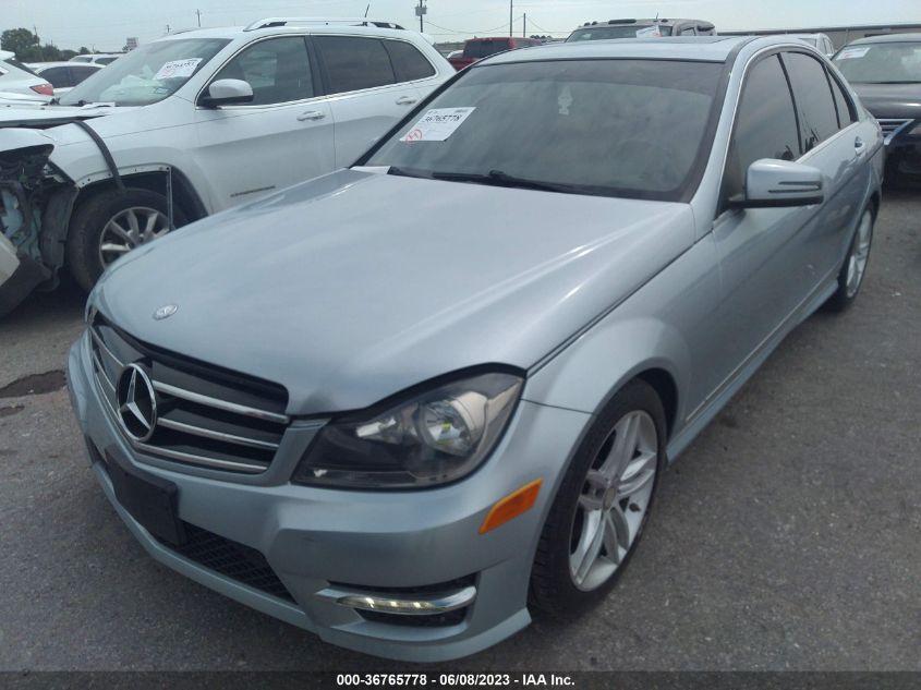 2014 MERCEDES-BENZ C-CLASS C 250 - WDDGF4HB9EG236869