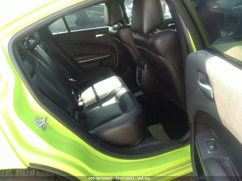 VIN 2C3CDXBG0KH743619 2019 DODGE CHARGER SXT