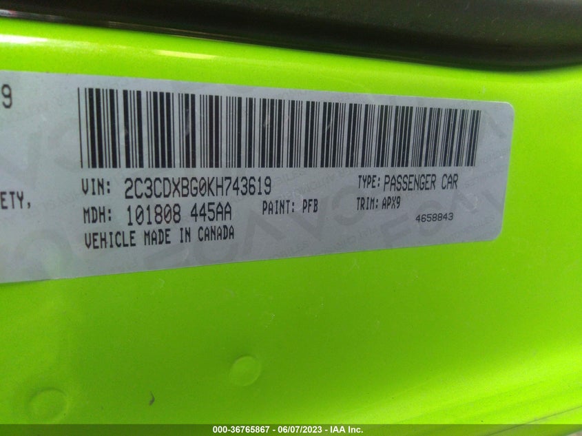 VIN 2C3CDXBG0KH743619 2019 DODGE CHARGER SXT