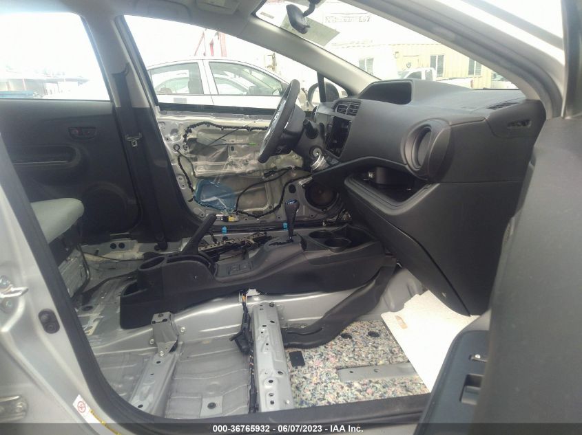 2016 TOYOTA PRIUS C ONE/TWO/THREE/FOUR - JTDKDTB35G1135632