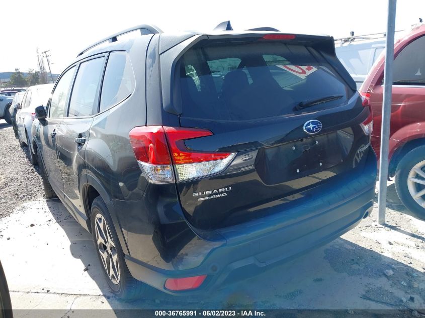 2021 SUBARU FORESTER PREMIUM - JF2SKAJC7MH479592