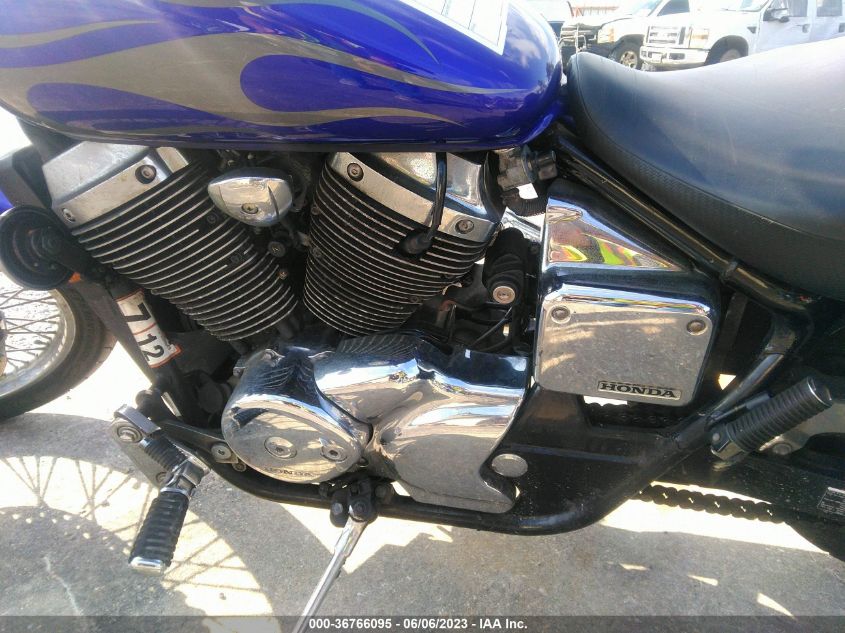 2005 HONDA VT750 DC - JH2RC44585M803836