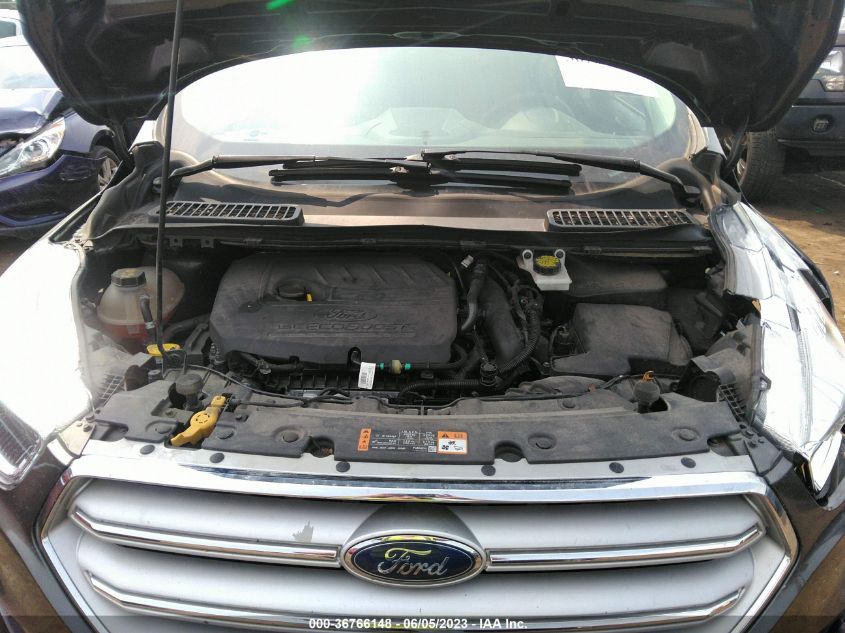 2018 FORD ESCAPE SE - 1FMCU0GD4JUD49226