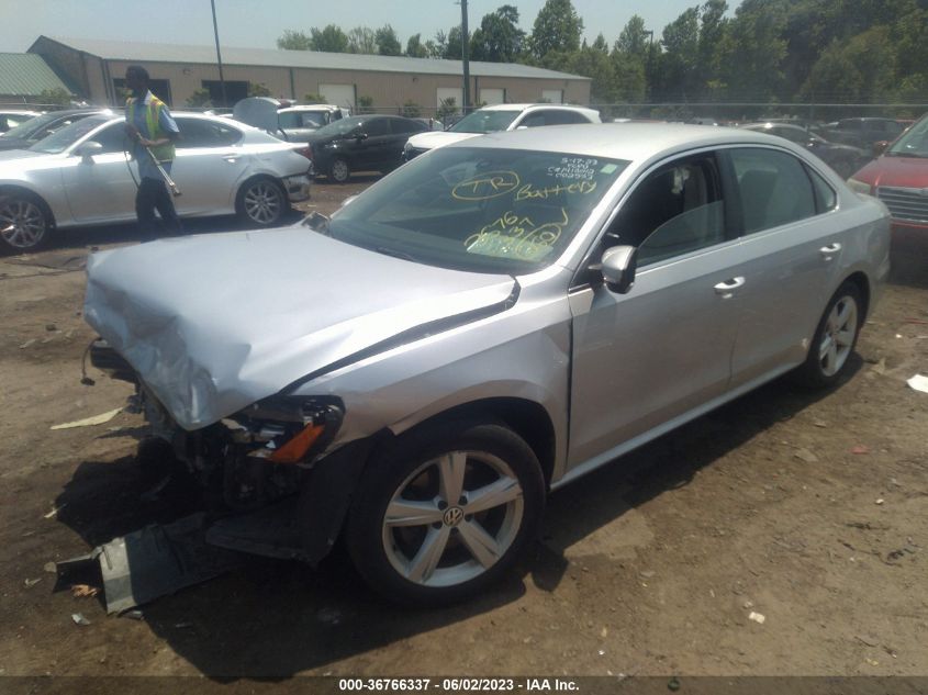 2015 VOLKSWAGEN PASSAT 1.8T SE - 1VWBT7A38FC002553