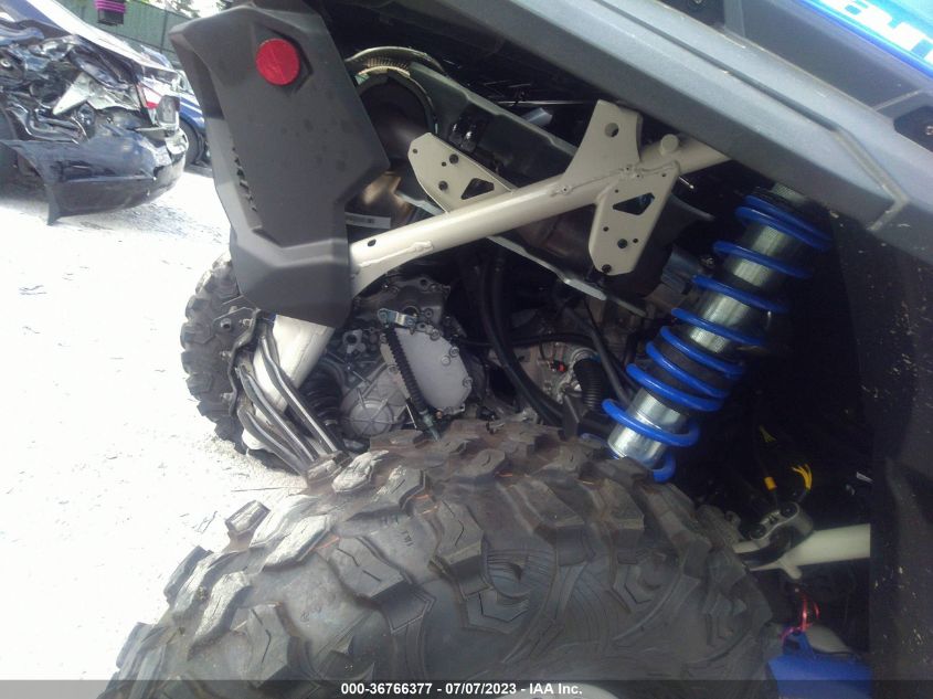 2022 CAN-AM MAVERICK X3 MAX X RS TURBO RR - 3JBVNAV45NE003423
