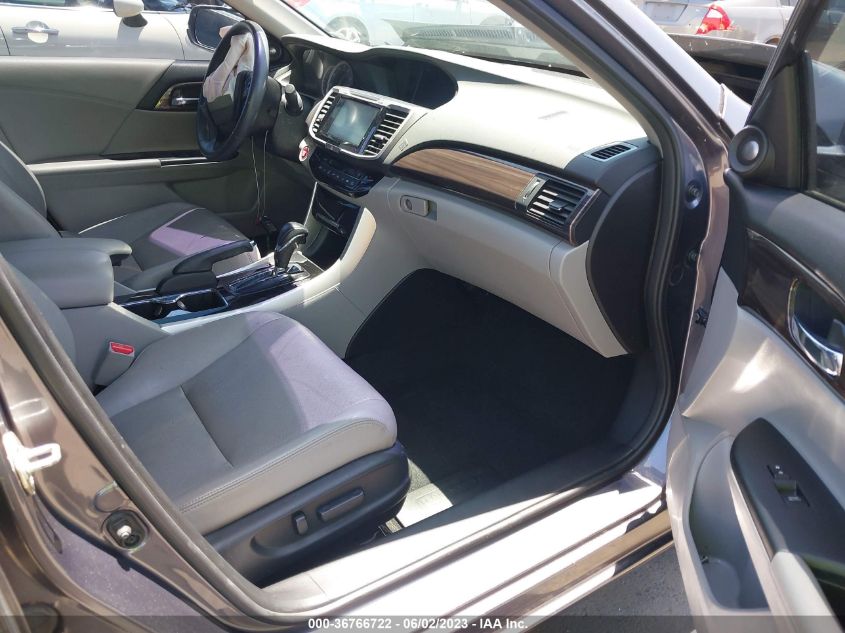 2016 HONDA ACCORD SEDAN EX-L - 1HGCR2F89GA013931