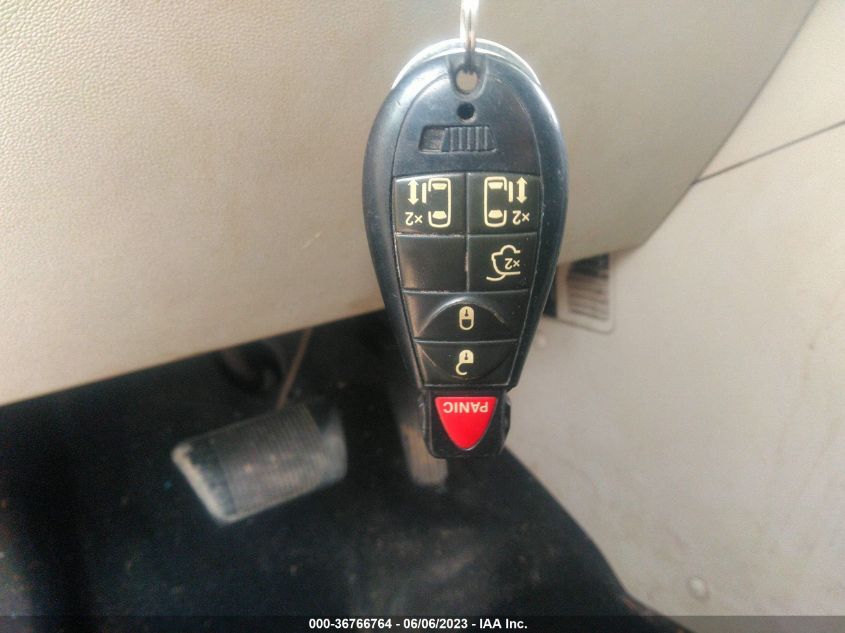 2014 CHRYSLER TOWN & COUNTRY TOURING - 2C4RC1BG3ER397179