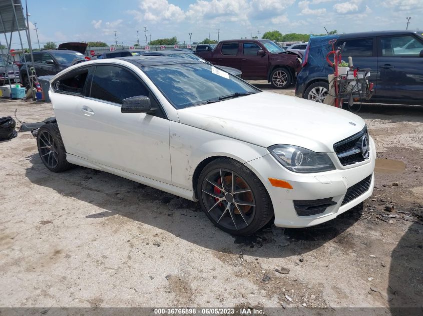 2013 MERCEDES-BENZ C-CLASS C 350 - WDDGJ5HB4DF947825