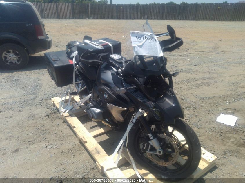 2022 BMW R 1250 GS - WB10M0303N6F72068