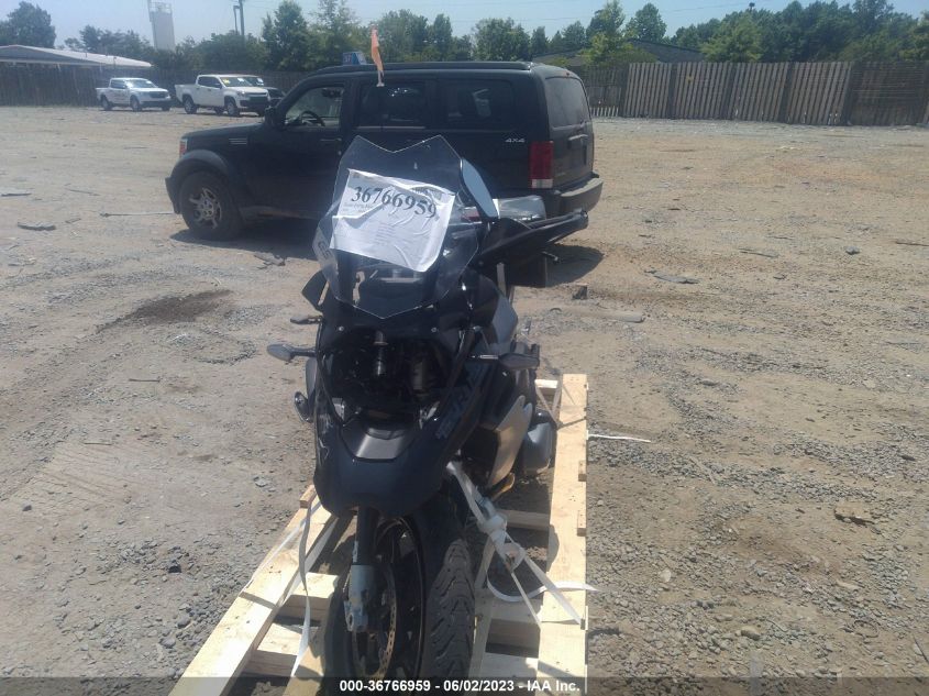 2022 BMW R 1250 GS - WB10M0303N6F72068