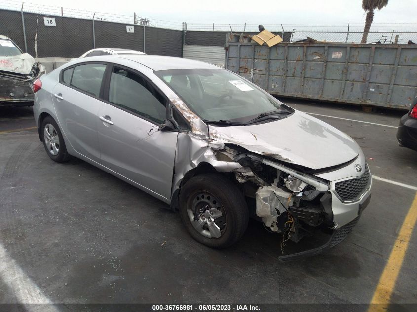 2016 KIA FORTE LX - KNAFK4A62G5610250