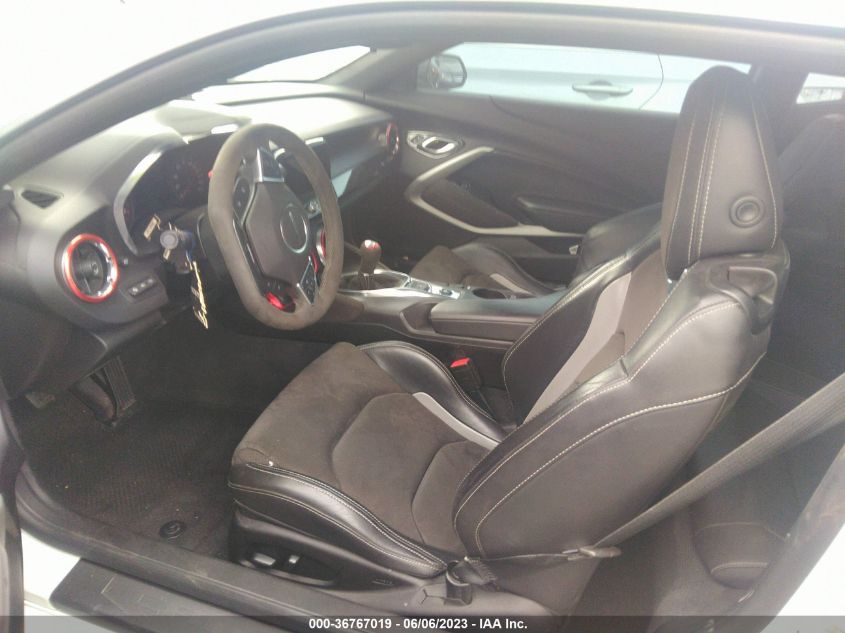 2018 CHEVROLET CAMARO SS - 1G1FE1R74J0154190