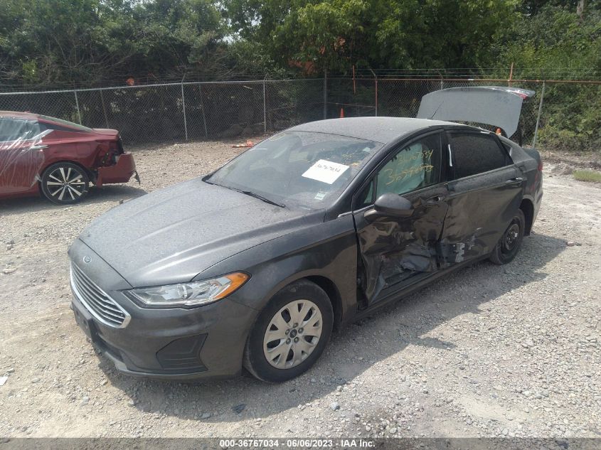 2019 FORD FUSION S - 3FA6P0G70KR276986