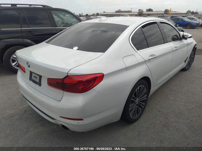 2018 BMW 5 SERIES 530I - WBAJA5C5XJWA57262