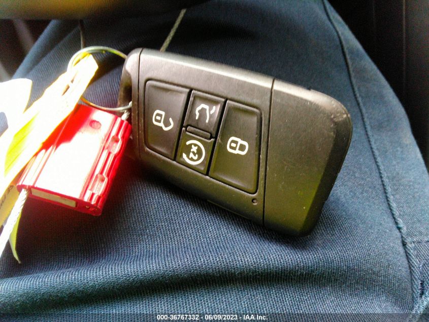 2022 VOLKSWAGEN TAOS SE - 3VVRX7B27NM061412