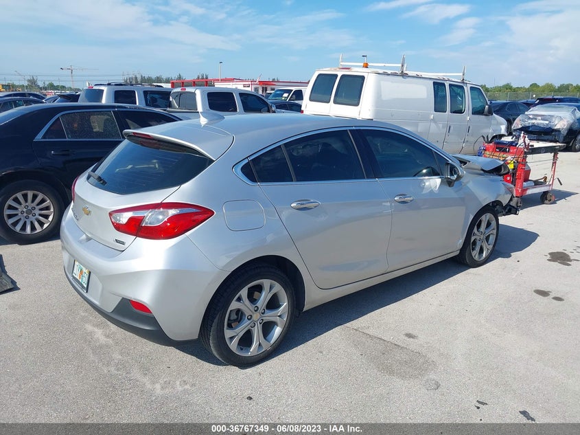 VIN 3G1BF6SMXJS614650 2018 CHEVROLET CRUZE PREMIER
