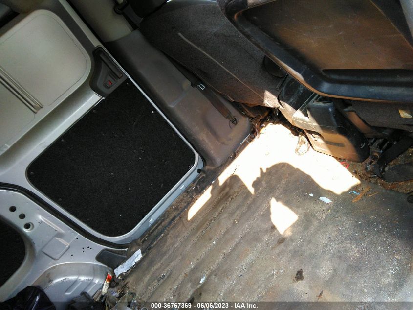 2013 NISSAN NV200 2.5S/2.5SV - 3N6CM0KN1DK696521