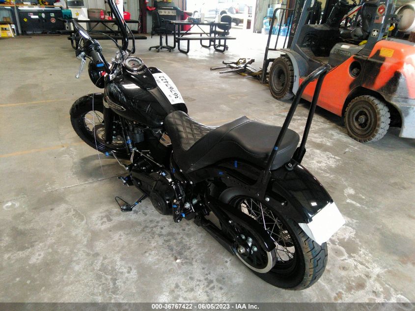 2020 HARLEY-DAVIDSON FLSL - 1HD1YDJ24LB068099