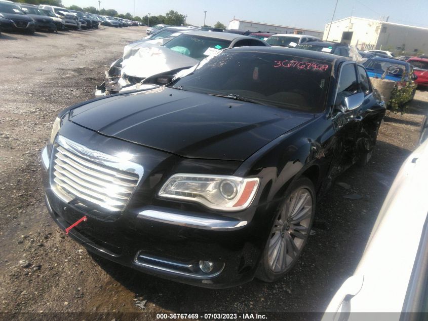 2013 CHRYSLER 300C 2C3CCAET4DH641137