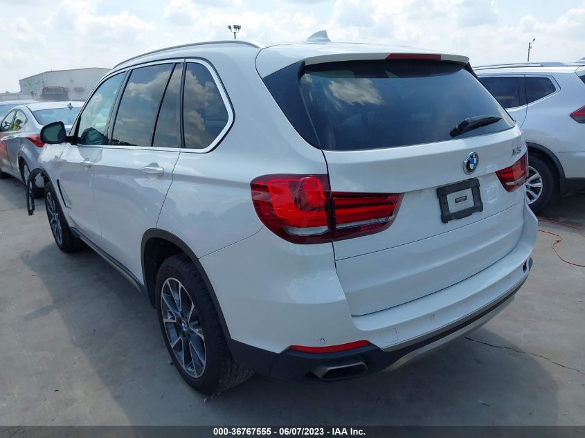 5UXKR2C55J0Z19977 2018 BMW X5, photo no. 3