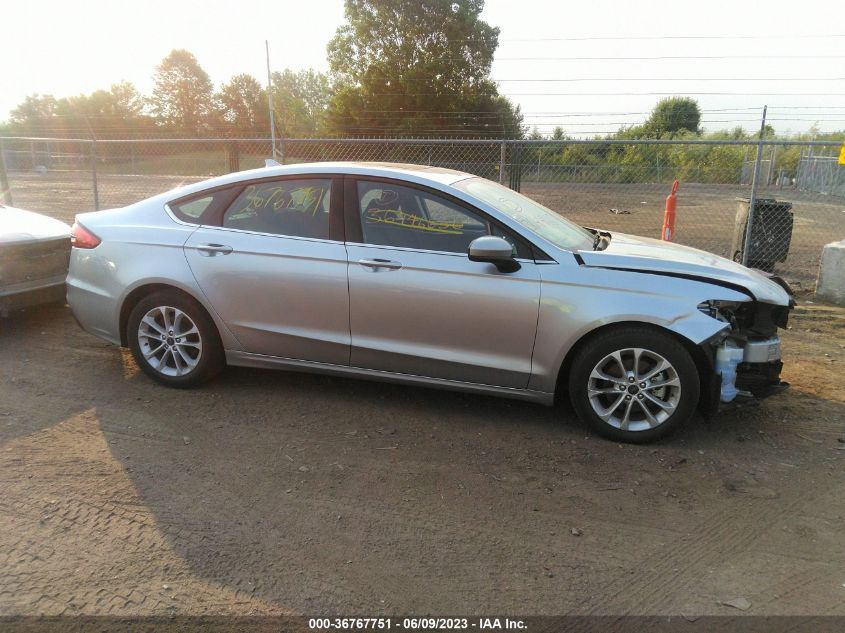 2020 FORD FUSION SE - 3FA6P0HD8LR260542