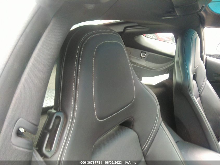 2015 CHEVROLET CORVETTE 1LT - 1G1YB2D71F5113220